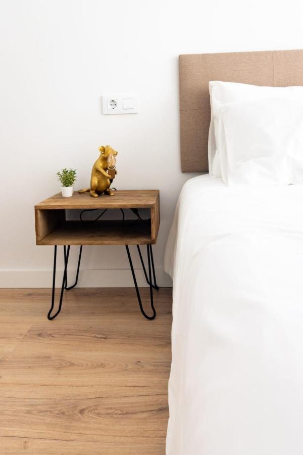 Lujoso Apartamento Entre 2 Playas Con Garaje, Wifi Gijon Luaran gambar