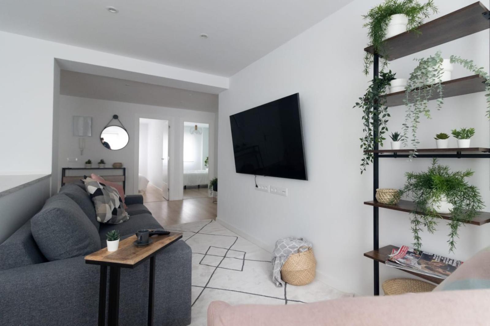 Lujoso Apartamento Entre 2 Playas Con Garaje, Wifi Gijon Luaran gambar